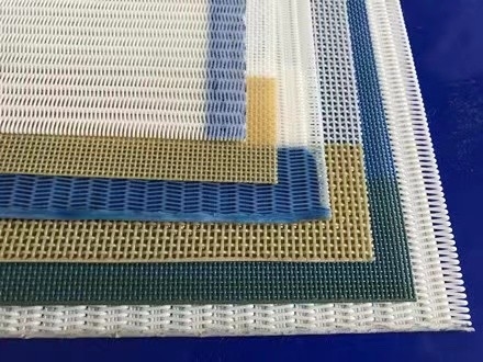 Mesh Screen Sludge Dewatering Spiral Filter Belt , PPS Synthetic Polyester Fabric
